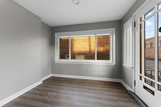 212 W 8th Ave in Oshkosh, WI - Building Photo - Building Photo