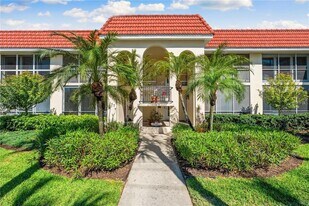 137 Avenida Messina in Sarasota, FL - Building Photo