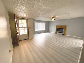 7343 Bay Ave in California City, CA - Building Photo - Building Photo