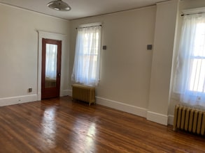 356 National Hwy in Lavale, MD - Foto de edificio - Building Photo