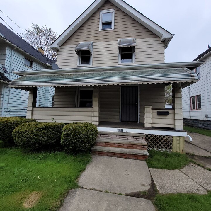 3461 W 56th St in Cleveland, OH - Building Photo