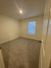 317 Winton Wy in Villa Rica, GA - Building Photo - Building Photo