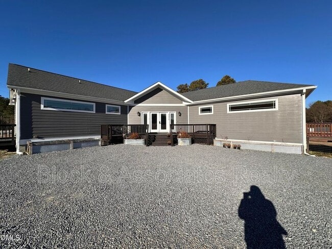 property at 4446 Old US Hwy 421