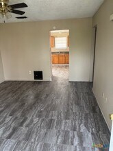 104 E Washington Ave in Copperas Cove, TX - Building Photo - Building Photo