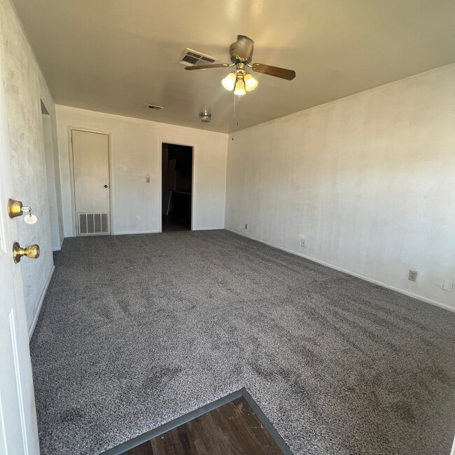 property at 716 Highland Dr