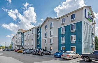 Furnished Studio-Fayetteville - West in Fayetteville, NC - Building Photo