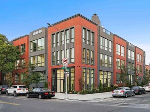695 6th Ave in Brooklyn, NY - Building Photo - Building Photo