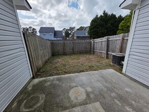 905 Timberlake Trail in Jacksonville, NC - Building Photo - Building Photo