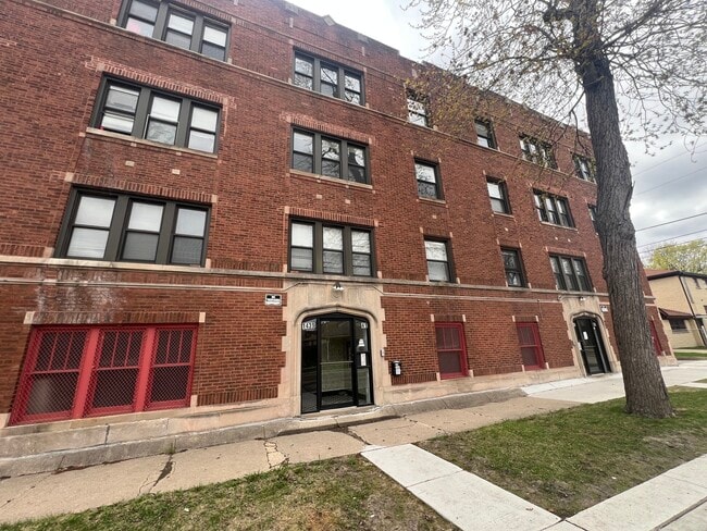 property at 1439 W 93rd St