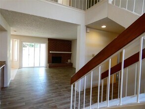 2215 Brook View Ln in Sugar Land, TX - Building Photo - Building Photo