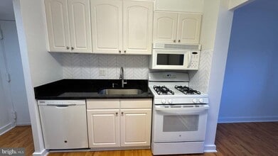 5909 Tamar Dr in Columbia, MD - Building Photo - Building Photo