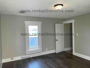 450 E Carl St in Winchester, IN - Building Photo - Building Photo