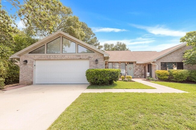 property at 708 Turnberry Cove S