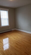 24 Suffield St in Worcester, MA - Building Photo - Building Photo