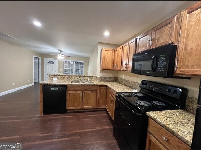 255 La Vista Dr in Blue Ridge, GA - Building Photo - Building Photo