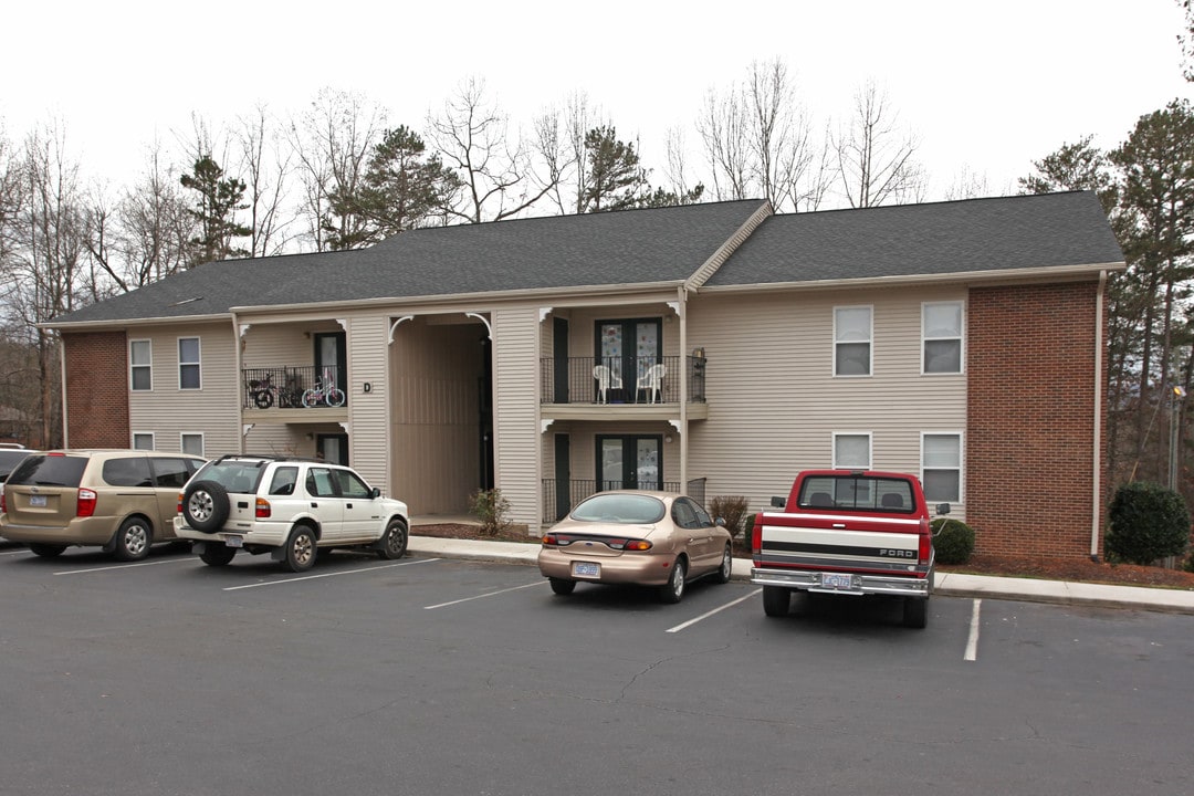 Valdese Village Apartments in Valdese, NC - Foto de edificio