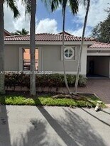 1140 Lidflower St in Hollywood, FL - Building Photo