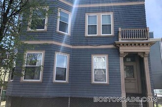 268 Broadway in Cambridge, MA - Building Photo - Building Photo
