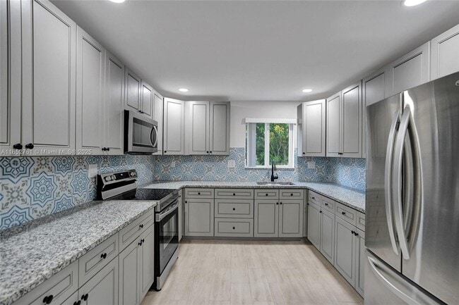 3800 SW 58th Terrace