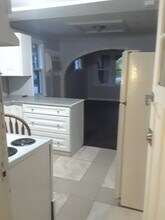 698 Charles St in Windsor, ON - Building Photo - Building Photo