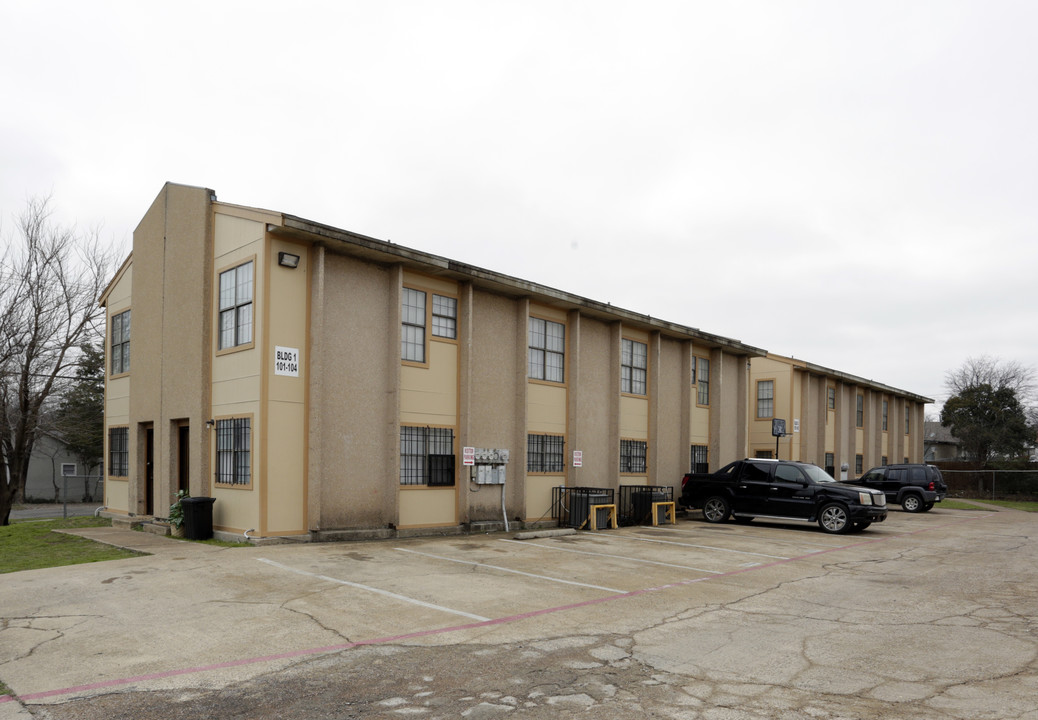 Landmark Townhomes in Dallas, TX - Foto de edificio