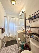 30 Adams St, Unit B in Medford, MA - Building Photo - Building Photo
