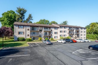 Hewitt Gardens Apartments in Silver Spring, MD - Building Photo - Building Photo