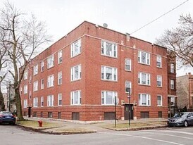 2250 N Spaulding Ave in Chicago, IL - Building Photo