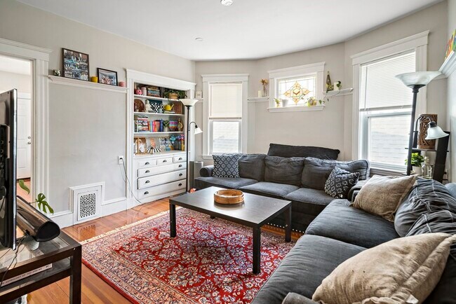 39 Edison Green in Boston, MA - Building Photo - Building Photo