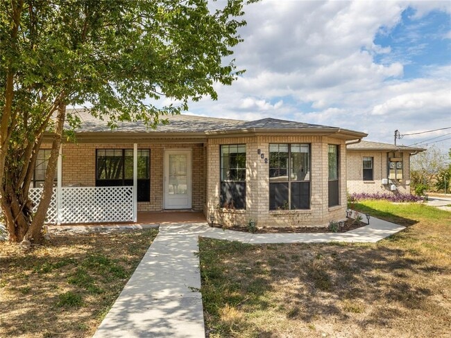 property at 148 Discovery Ln