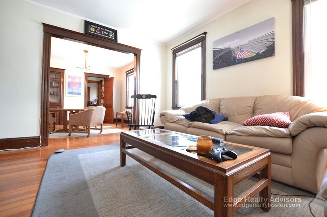 66 Breck Ave-Unit -2 in Boston, MA - Building Photo - Building Photo