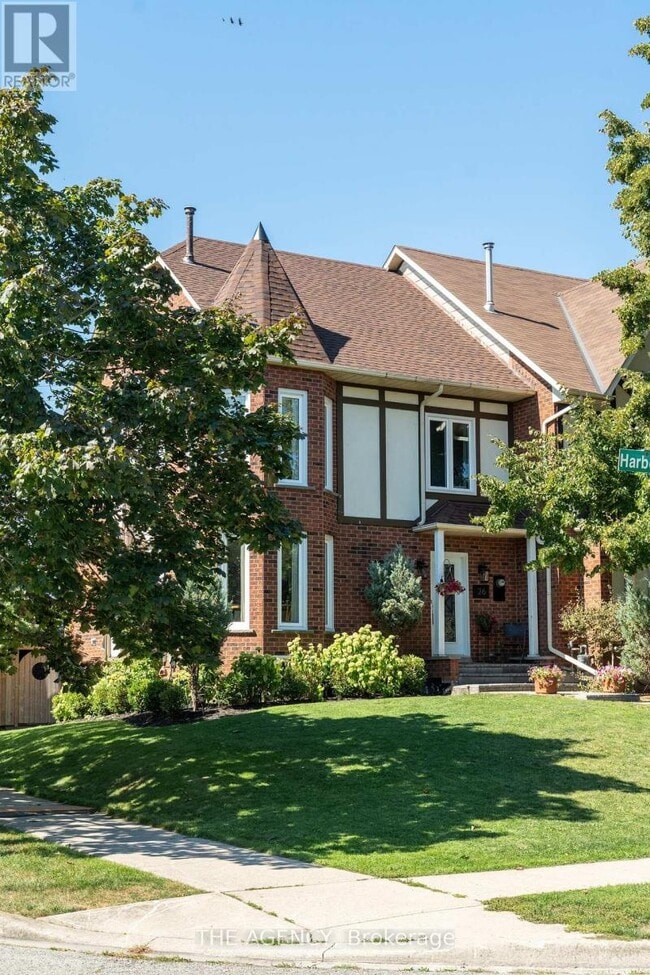 property at 26 Harbour Dr