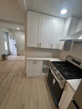 8 Thomas St, Unit 1 in Boston, MA - Building Photo - Building Photo