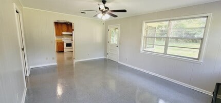 82 Trails End Rd in Quincy, FL - Building Photo - Building Photo
