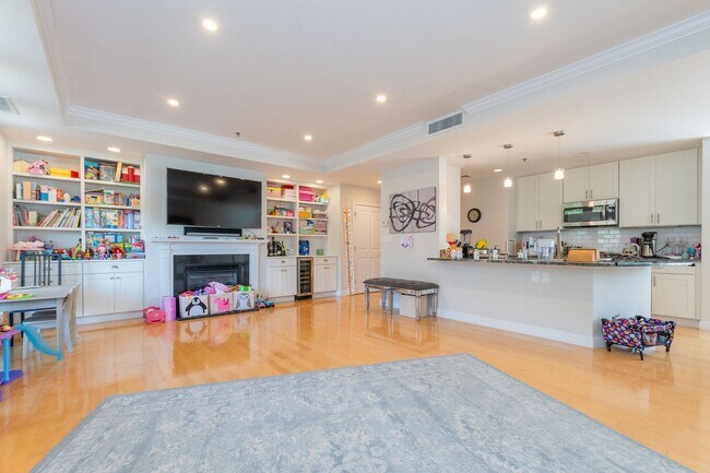 property at 1605 Beacon St