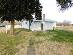 6455 River Rd in Vanceboro, NC - Building Photo - Building Photo