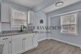 This beautifully updated 3-bedroom, 1-bath single-family home is ready for move-in! in Detroit, MI - Building Photo - Building Photo