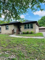 4105 North Ln in Louisville, KY - Building Photo