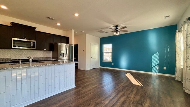 333 Emma Victoria Wy in Sevierville, TN - Building Photo - Building Photo