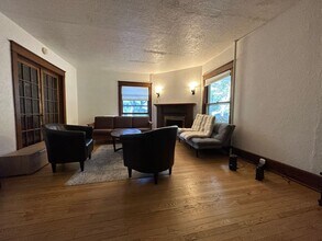 226 Bryant Ave in Ithaca, NY - Building Photo - Building Photo