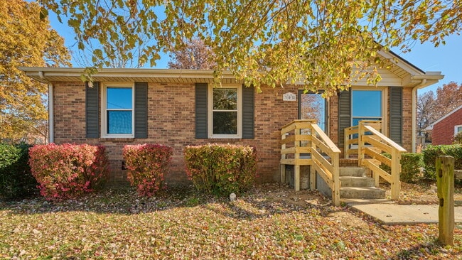 property at 305 E Hillcrest Dr