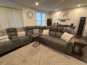 5640 Scott Ridge Pl in Frederick, MD - Building Photo - Building Photo