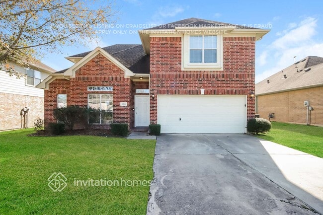 property at 9203 Hidden Lake E Dr