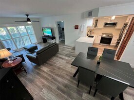 2005 SE 10th Ave in Fort Lauderdale, FL - Building Photo
