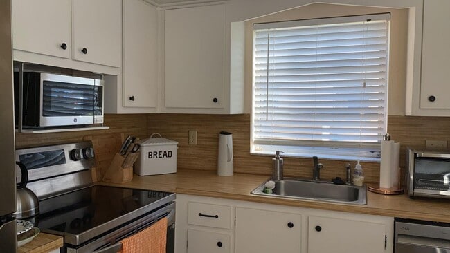 13664 Coconut Palm Ct in Delray Beach, FL - Building Photo - Building Photo