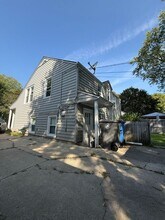 4640 N Woodruff Ave in Whitefish Bay, WI - Building Photo - Building Photo