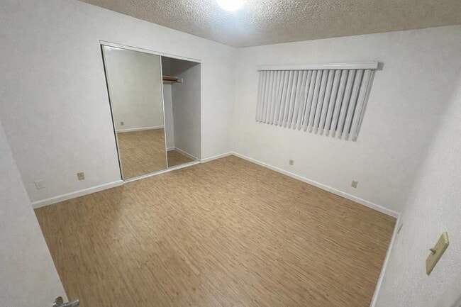 1346 257th St, Unit #2 in Harbor City, CA - Building Photo - Building Photo