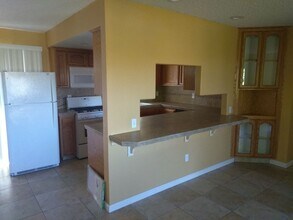 22401 Briarwood St in Tehachapi, CA - Building Photo - Building Photo