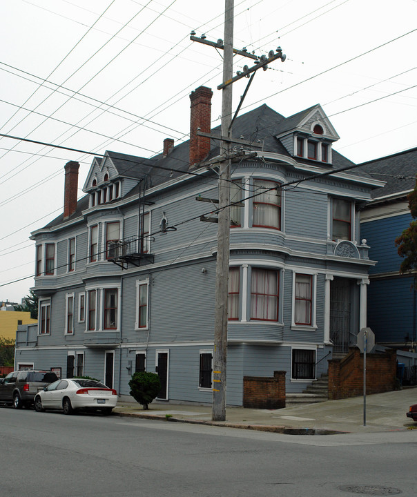 1193 Page St in San Francisco, CA - Building Photo