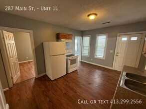 287 Main St in Springfield, MA - Building Photo - Building Photo